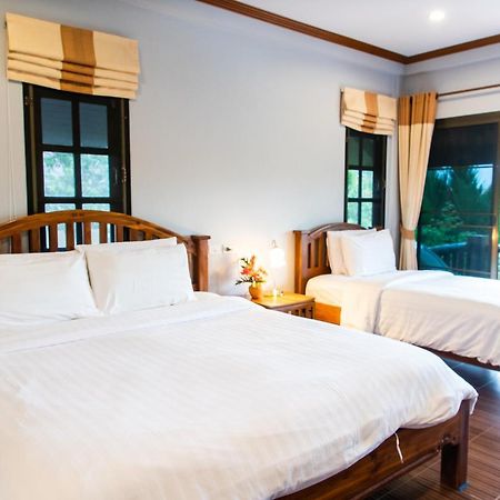 BaanRimNam Resort Trat Buitenkant foto
