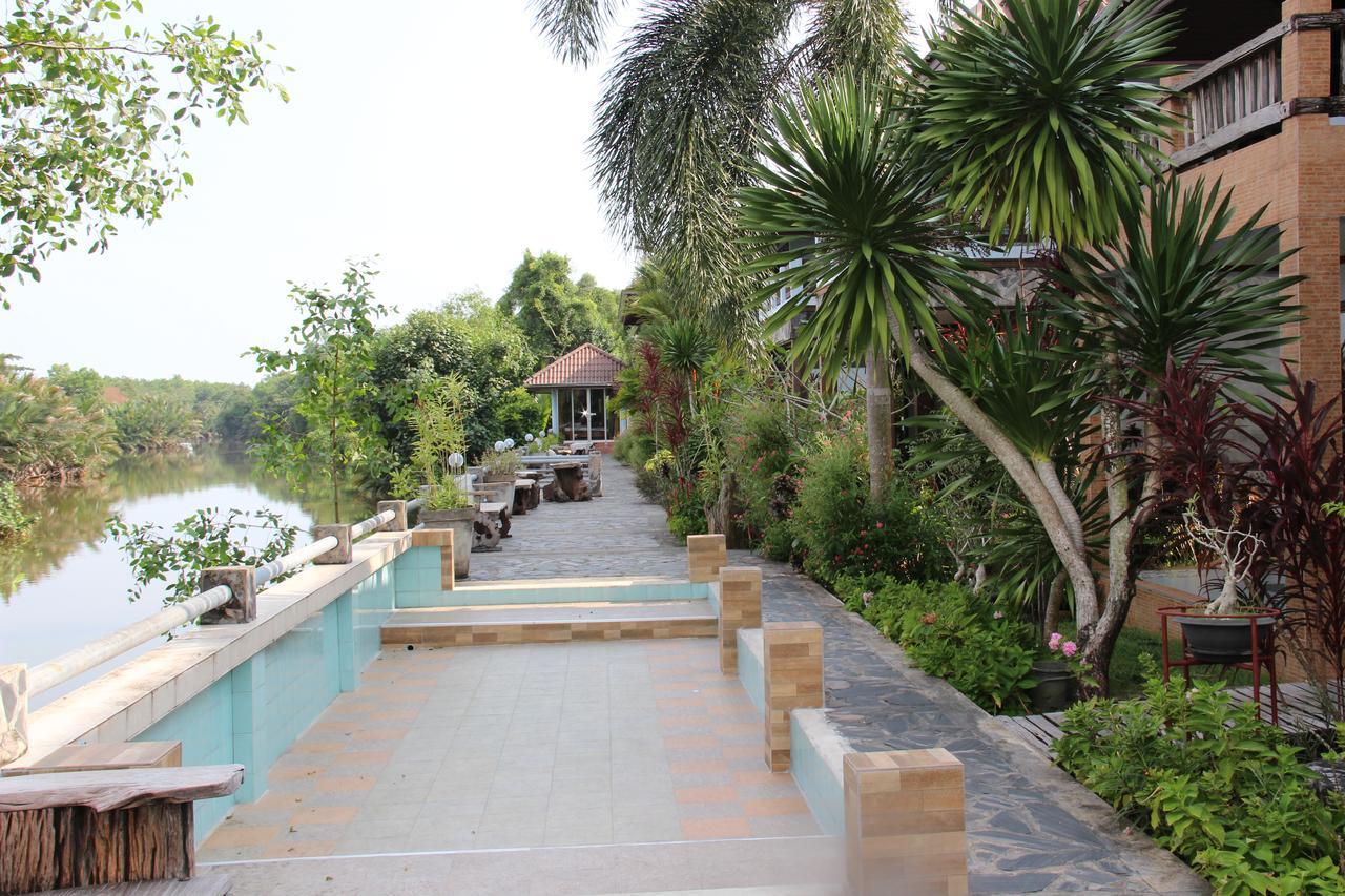 BaanRimNam Resort Trat Buitenkant foto