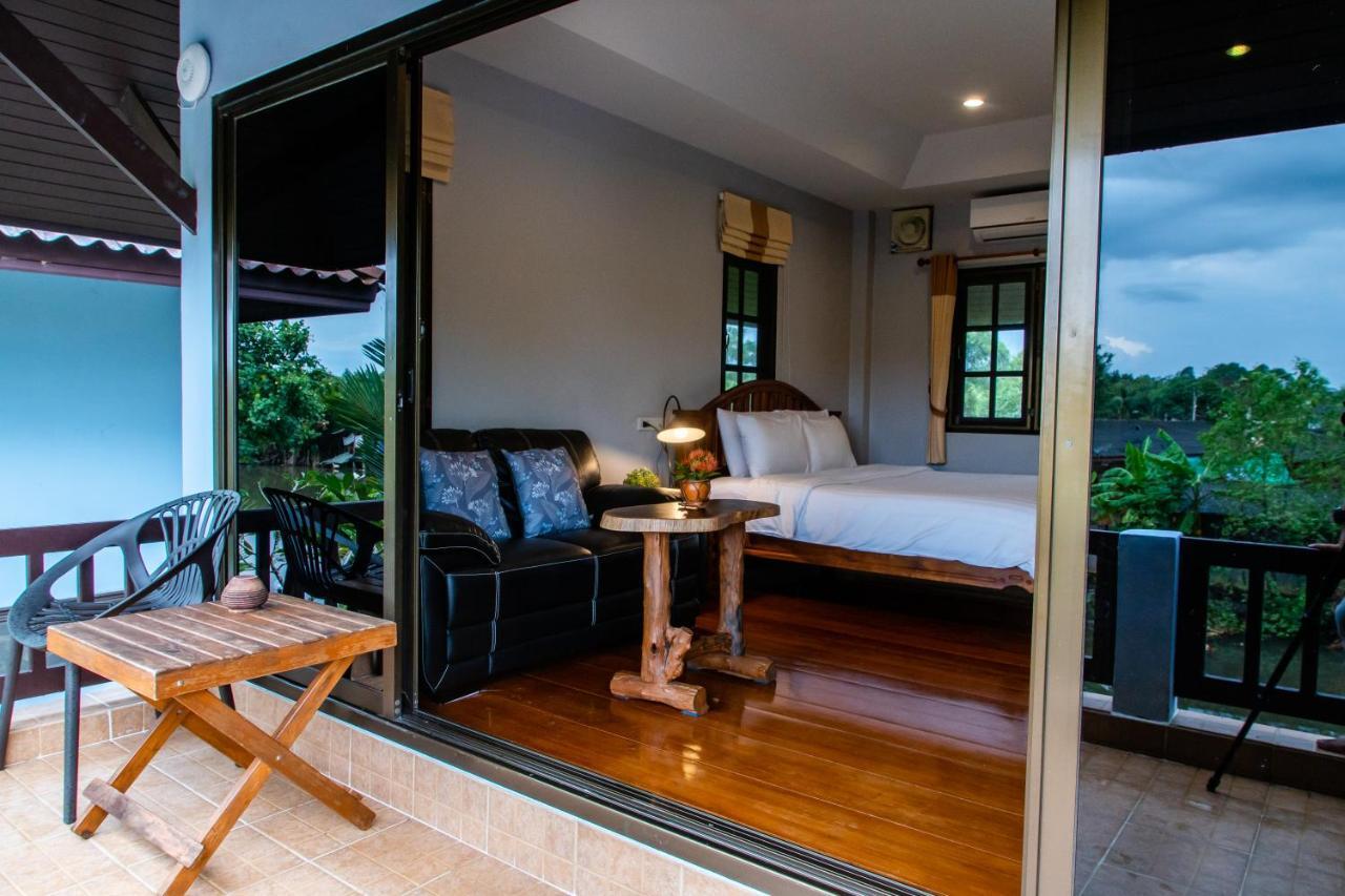 BaanRimNam Resort Trat Buitenkant foto
